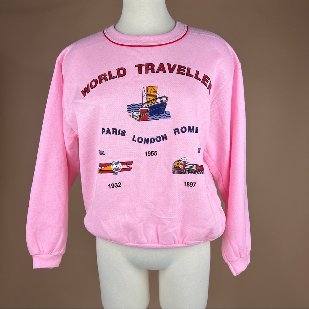 Vintage Women’s Size XL World Traveller Pink Crewneck